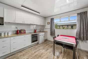 35D Station Street, Alexandra