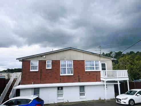 1/353 West Coast Road, Glen Eden