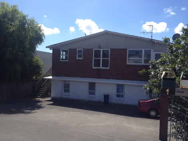 1/353 West Coast Road, Glen Eden