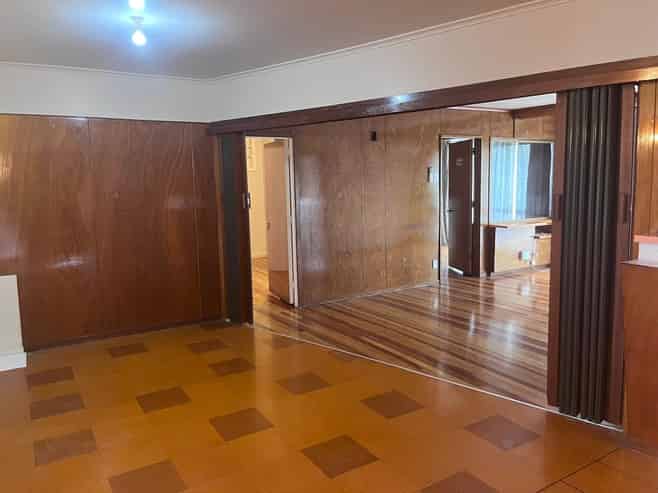 1/353 West Coast Road, Glen Eden