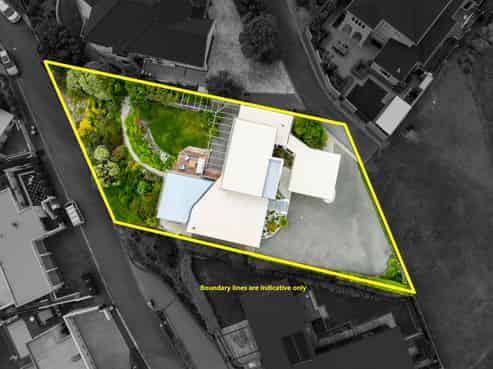 78 Glenstrae Road, Redcliffs