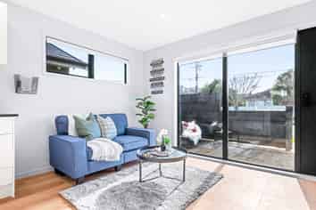 71A Shakespeare Avenue, Trentham