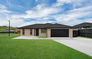 33 HARRY RICHARDS WAY, Pokeno