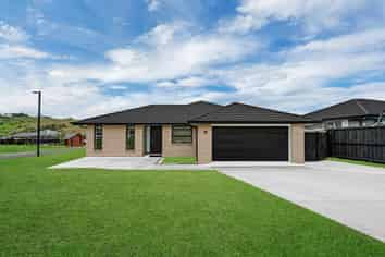 33 HARRY RICHARDS WAY, Pokeno