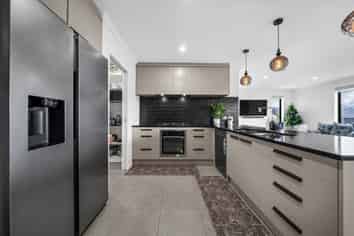 33 HARRY RICHARDS WAY, Pokeno