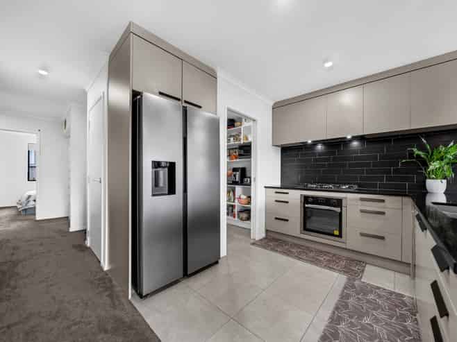 33 HARRY RICHARDS WAY, Pokeno