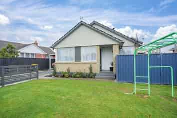 54 Conway Crescent, Glengarry