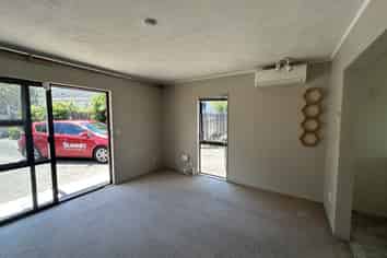 2/83 Golf Road, Tahunanui