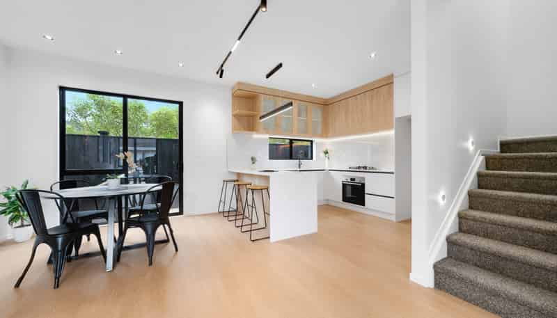 2/23 Wanaka Place, Pakuranga Heights