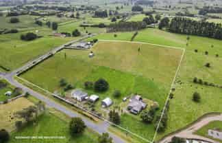 101 Willis Road, Ngahinapouri