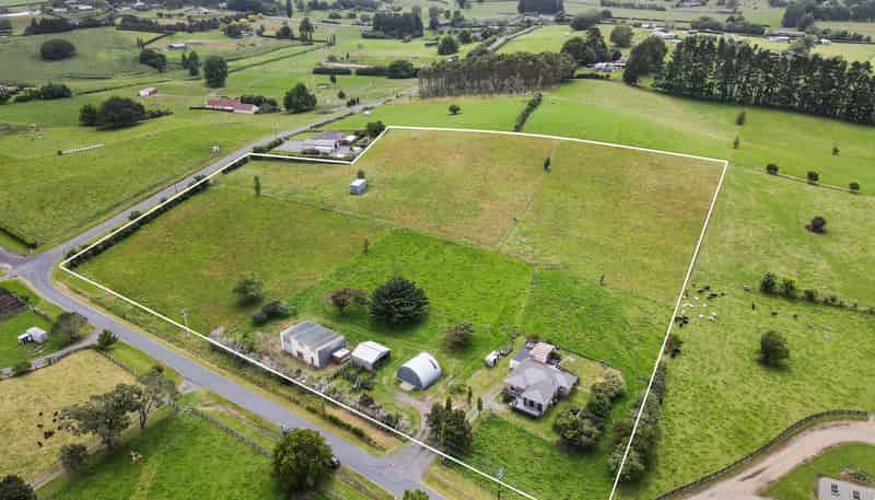 101 Willis Road, Ngahinapouri