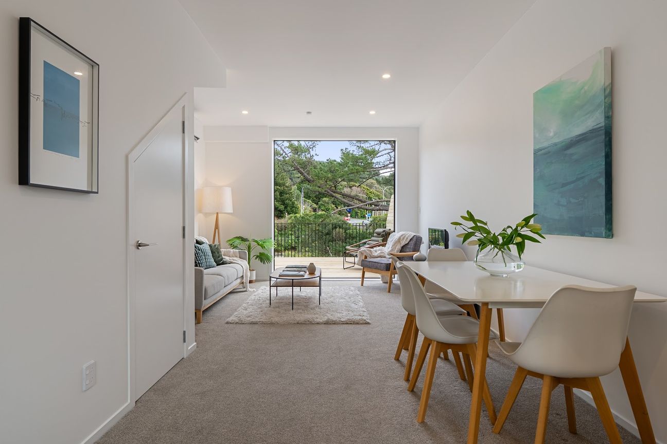Brand-New, Titled, and Ready to Move In - Ansicht 2