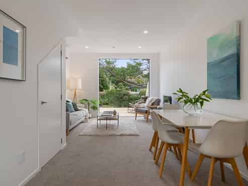 47 Ara Paripari, Tawa