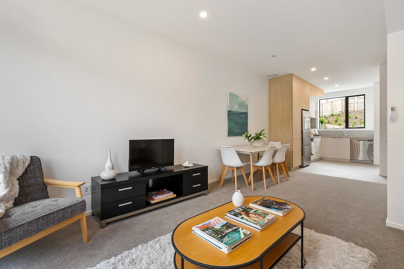 Brand-New, Titled, and Ready to Move In - Ansicht 3