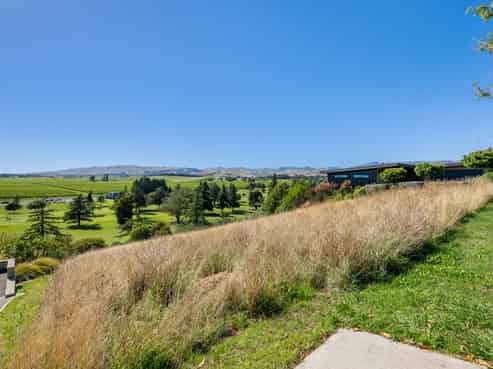 22 Golf View Close, Fairhall