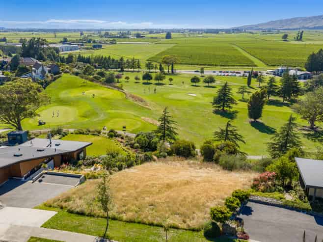 22 Golf View Close, Fairhall