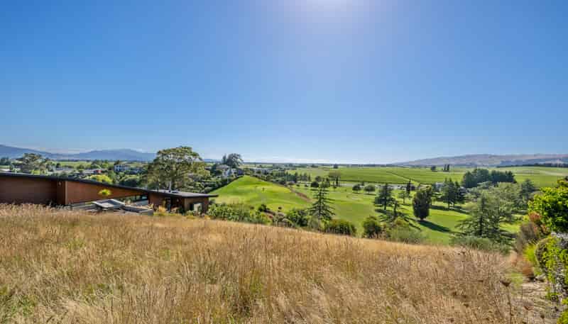 22 Golf View Close, Fairhall