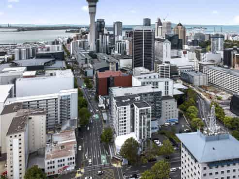 Investment with long lease and built-in growth