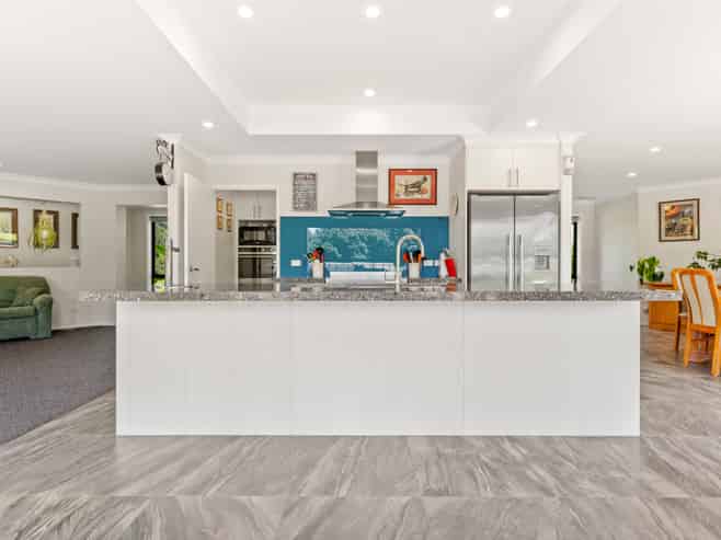 13 & 13a Te Awa Place, Red Beach