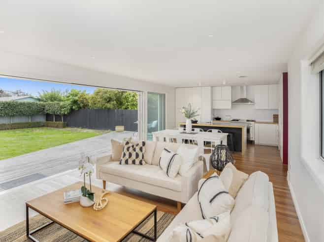 53 Birchfield Avenue, Dallington