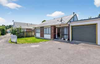 13C Gibbs Crescent, Wainuiomata