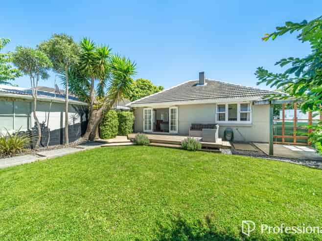 2/314 Fergusson Drive, Heretaunga