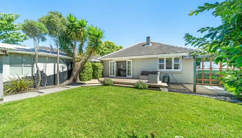 2/314 Fergusson Drive, Heretaunga