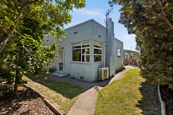 114 Mayfair Avenue, Mayfair