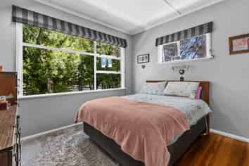 114 Mayfair Avenue, Mayfair