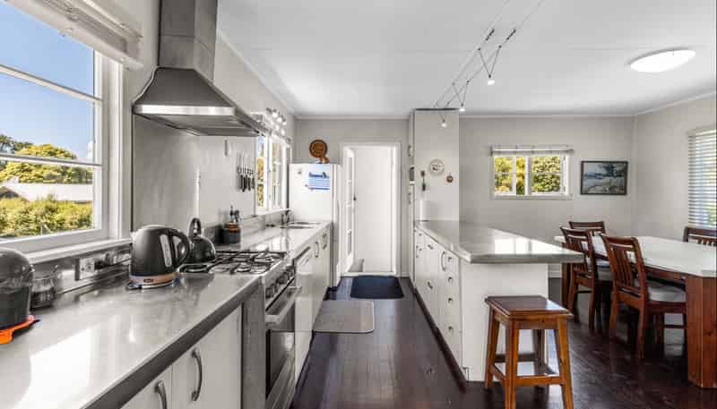 101 Clawton Street, Westown