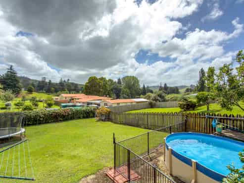109 Main Road, Tirau