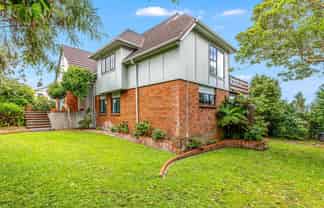 76A Winara Avenue, Waikanae