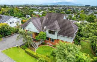 76A Winara Avenue, Waikanae