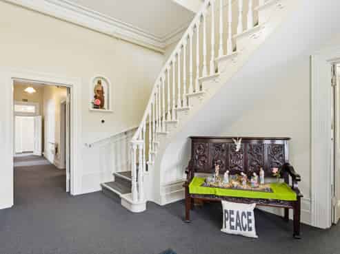 14 Hillside Terrace, Saint Johns Hill