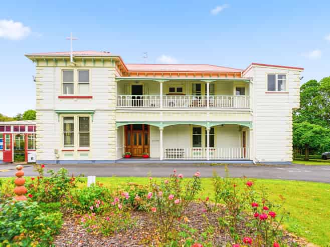 14 Hillside Terrace, Saint Johns Hill