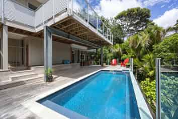 63 Kohu Road, Titirangi