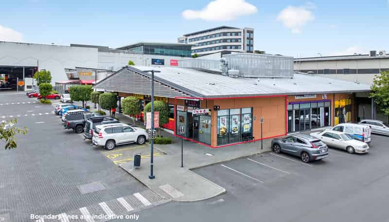 8/270 Oteha Valley Road, Albany