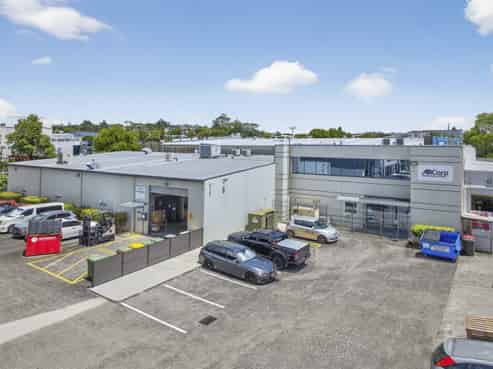 Proven 29-year tenant