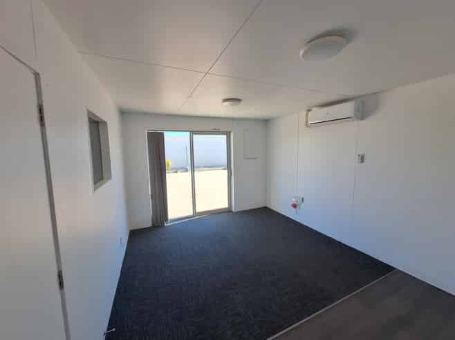 Workshop & Office Unit - Ready to Go!