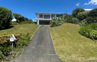 12 Copperfield Terrace, Mellons Bay