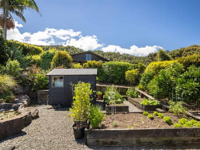 80 Tarapatiki Drive, Whitianga