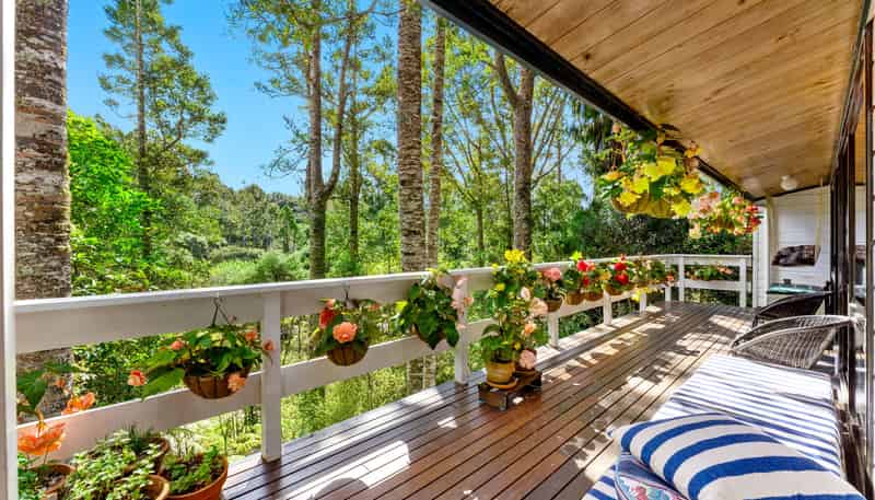 89 Brick Bay Drive, Sandspit