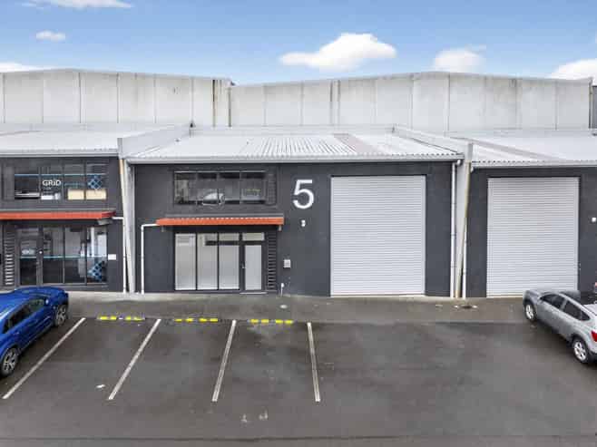 Modern Hobsonville industrial unit