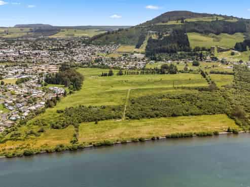 Lakeside 49ha – Future Residential in growth zone