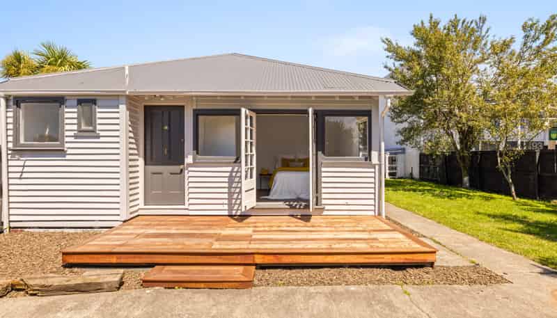 91 Garlands Road, Hillsborough