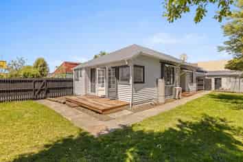 91 & 91A Garlands Road, Hillsborough