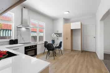 91 Garlands Road, Hillsborough