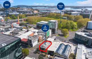 STRATEGIC CORNER POSITION
