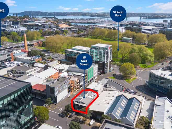 STRATEGIC CORNER POSITION
