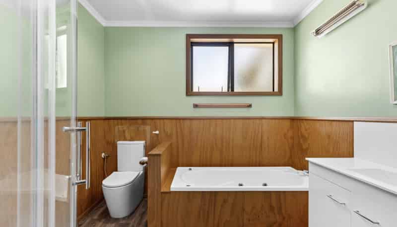 444 Paton Road, Hope